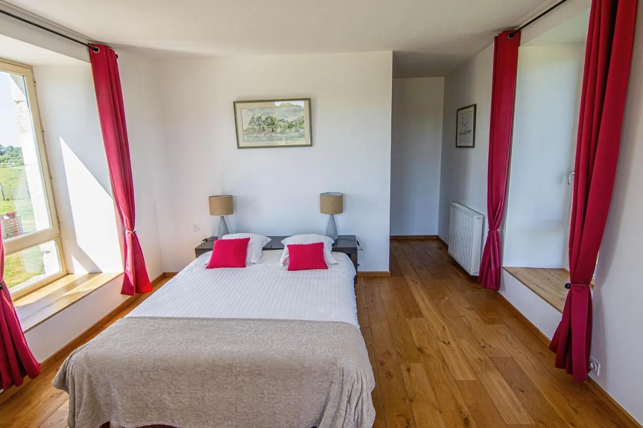 Bed and Breakfast Domaine De Kerbillec Theix