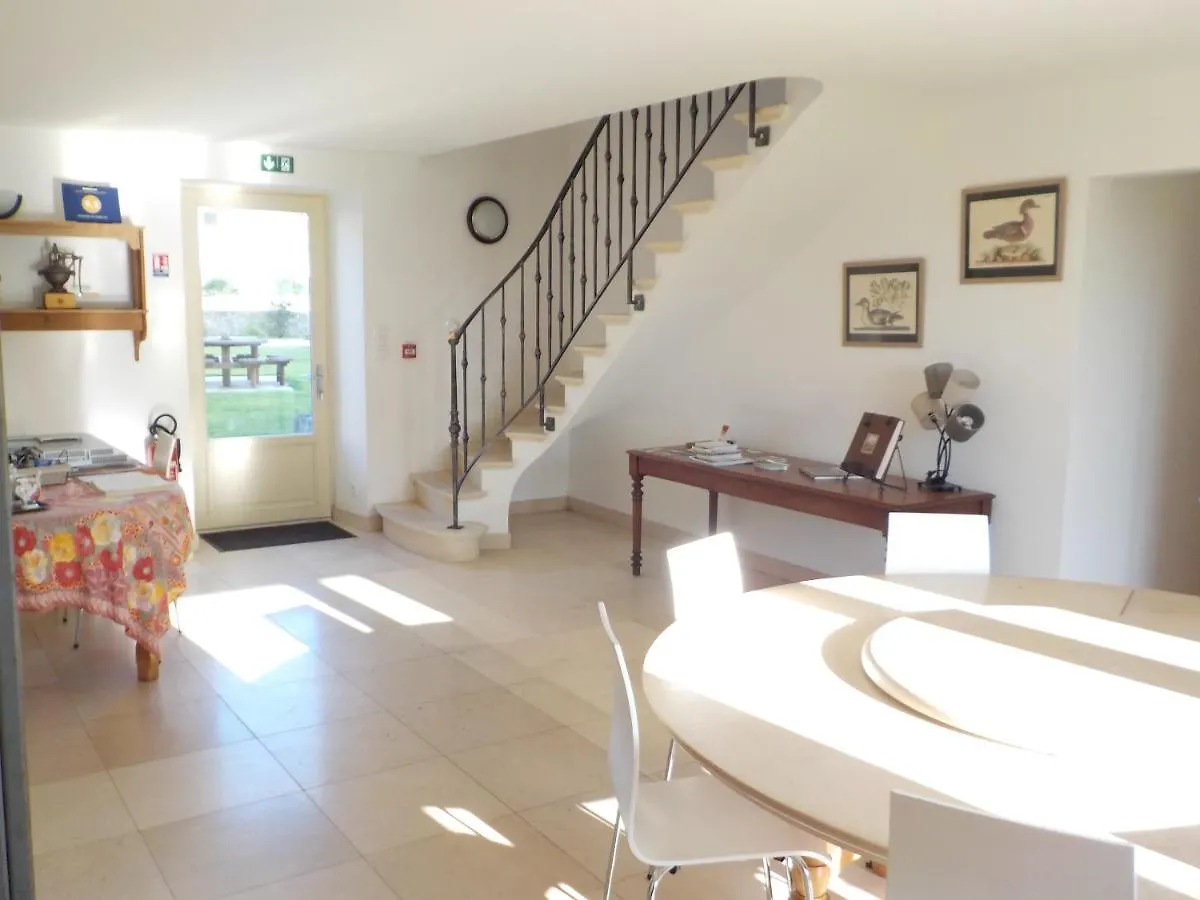 Bed & Breakfast Bed and Breakfast Domaine De Kerbillec Theix